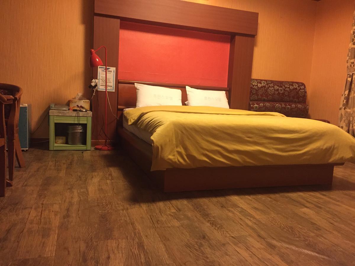 Prince Hotel Gwangju Metropolitan City Esterno foto